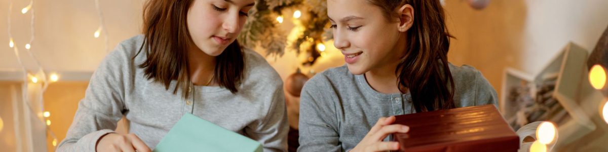 Regali di Natale da fare ad un figlio adolescente: 5 idee